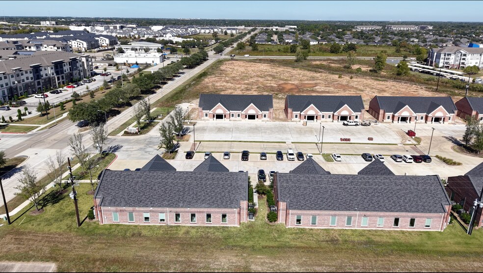 More Photos Of Peek Rd, Richmond Office For Sale