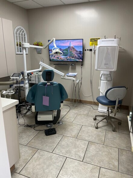 More Photos Of 3174 E Gage Ave, Huntington Park Medical For Sale