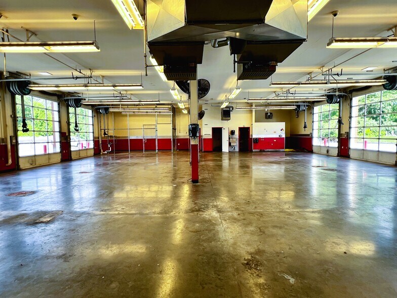 More Photos Of 707 E Gay St, West Chester General Retail For Sale