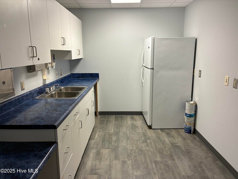 More Photos Of 1507 N Road St, Elizabeth City Medical For Lease