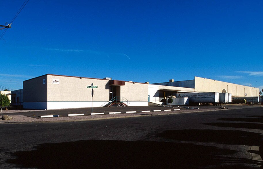 More Photos Of 5107 N 51st Ave, Glendale Manufacturing For Lease