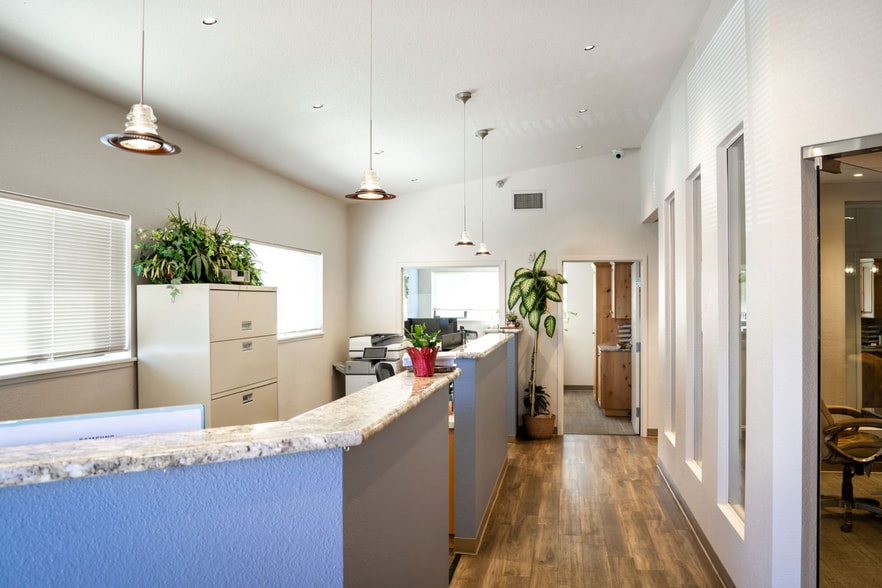 More Photos Of 901 Meredith Way, Sparks Manufacturing For Sale