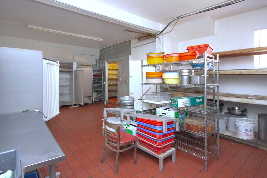 More Photos Of 2239-2245 Judah St, San Francisco Restaurant For Lease