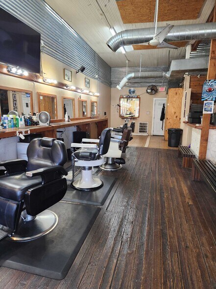 Primary Photo Of 101 Pecan St E, Pflugerville Restaurant For Sale