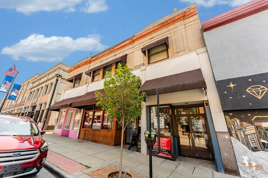 More Photos Of 214 Wall St, Morgantown Apartments For Sale