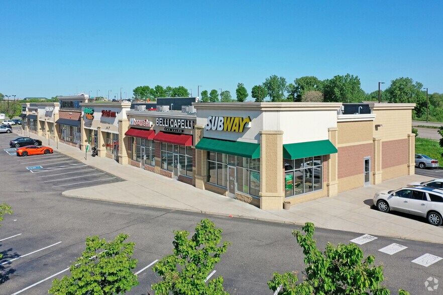 More Photos Of 2740 Main St NW, Coon Rapids Storefront For Lease