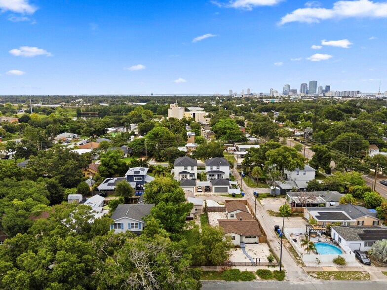 More Photos Of 927 Yale St N, Saint Petersburg Multifamily For Sale