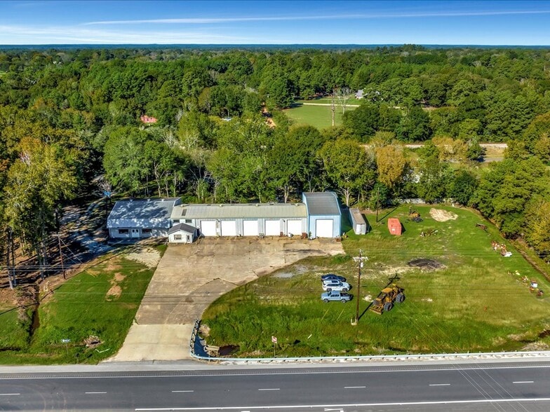 More Photos Of 1441 N Temple Dr, Diboll Auto Repair For Sale