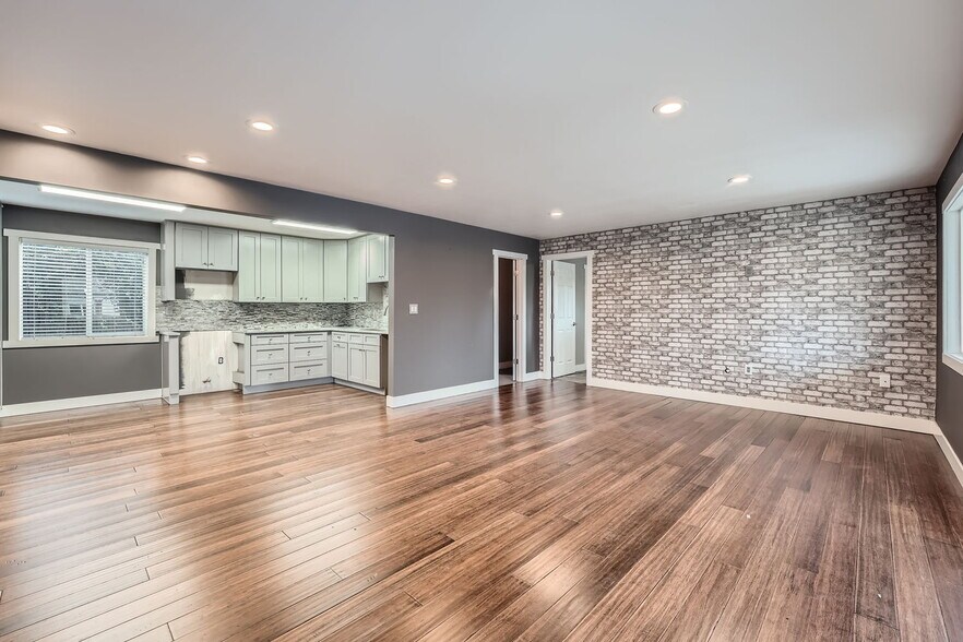 More Photos Of 2426-2428 S Federal Blvd, Denver Storefront Retail Office For Sale