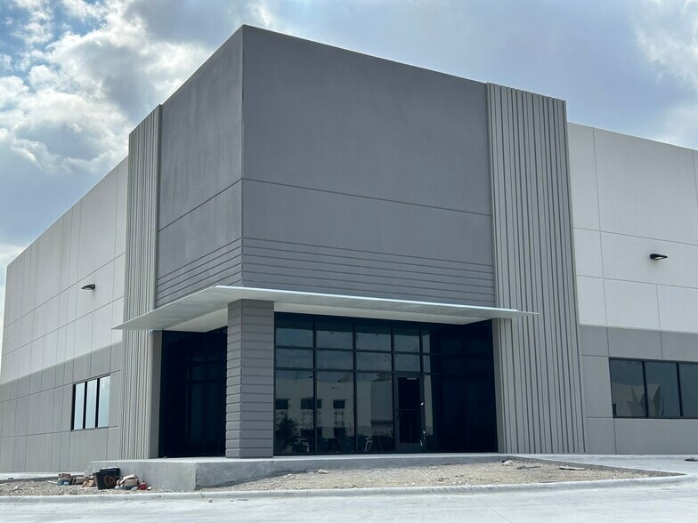 More Photos Of FM 1626 & Plum Creek Meadows, Kyle Unknown For Lease