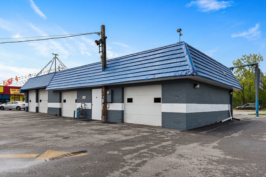 More Photos Of 13727 S Halsted St, Riverdale General Retail For Sale