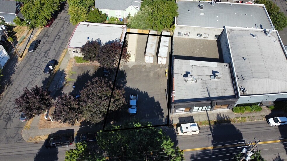 3420 SE Milwaukie Ave
