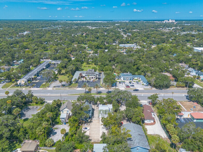 More Photos Of 519 S Ridgewood Ave, Daytona Beach Office For Sale