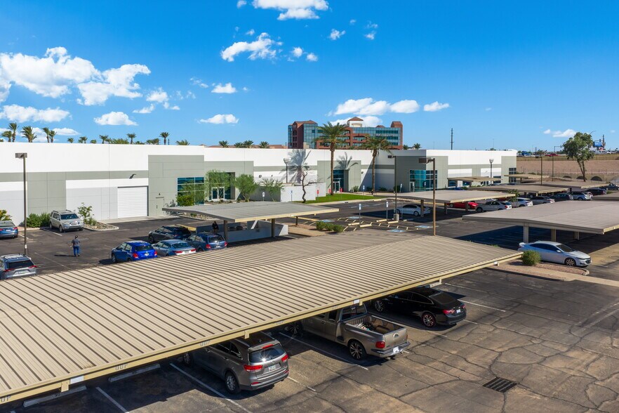 More Photos Of 3255 E Elwood St, Phoenix Light Distribution For Lease