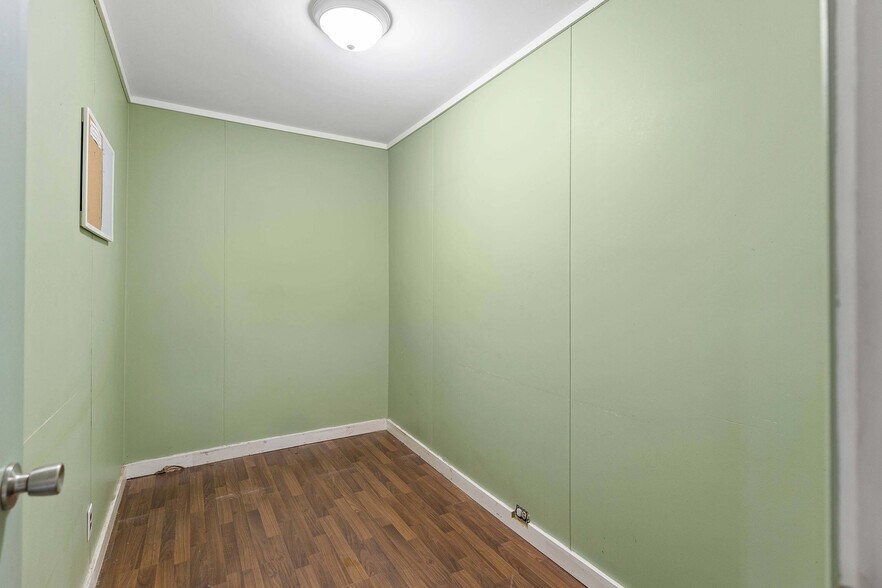 More Photos Of 2507 McCallie Ave, Chattanooga Office Residential For Sale