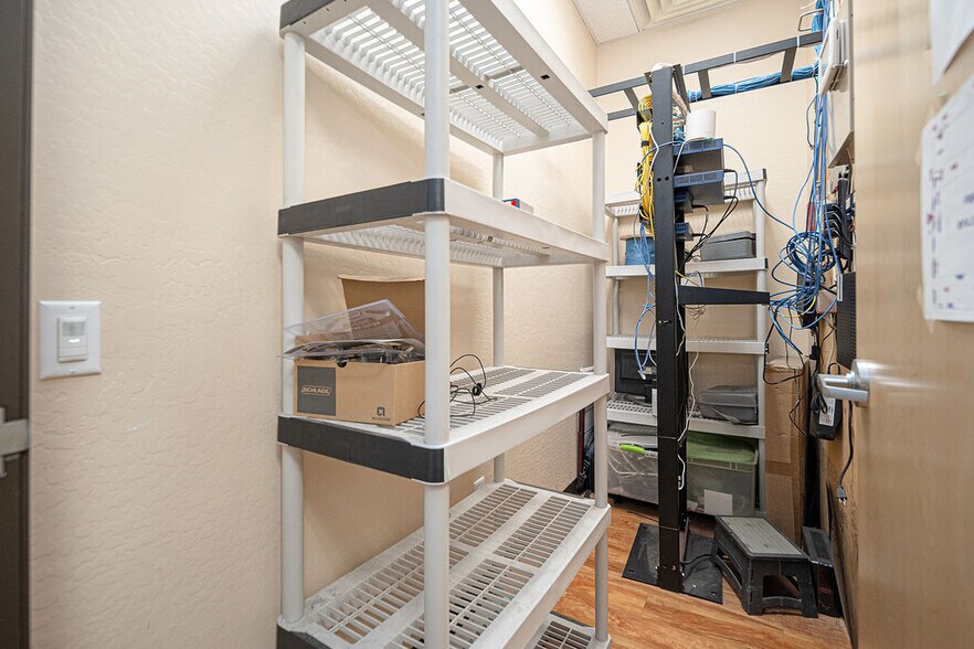 More Photos Of 4338 W Thomas Rd, Phoenix Storefront For Sale