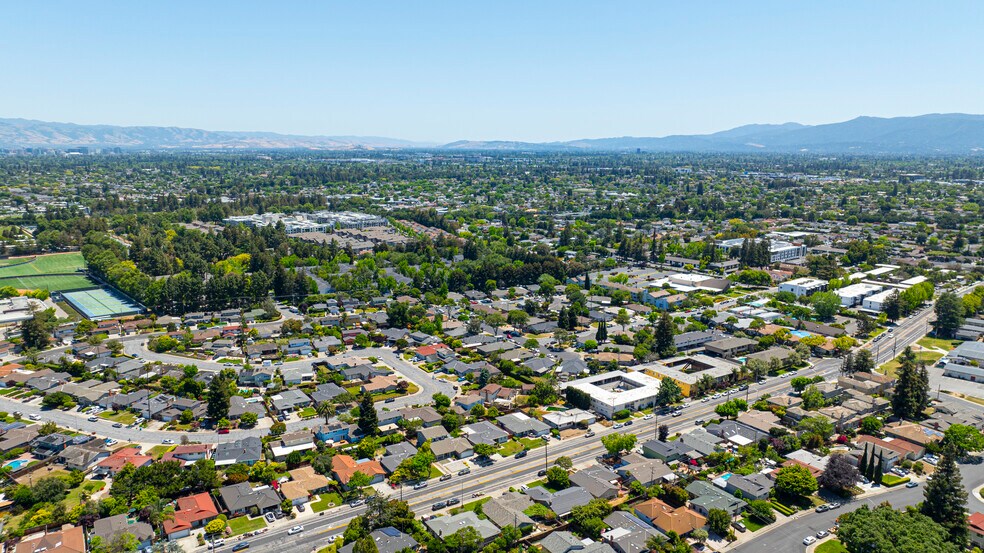 More Photos Of 935 Pomeroy Ave, Santa Clara Apartments For Sale