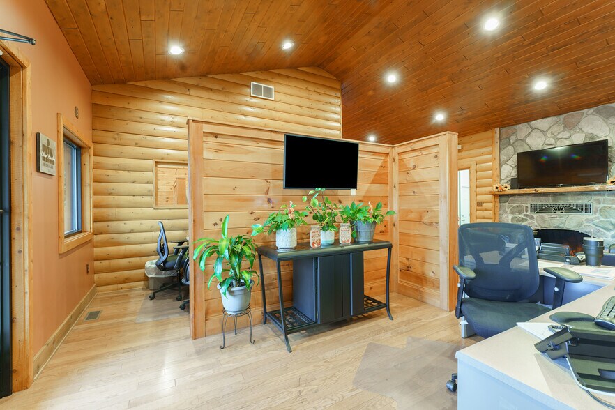 More Photos Of 51 Chilson Rd, Howell Loft Creative Space For Sale