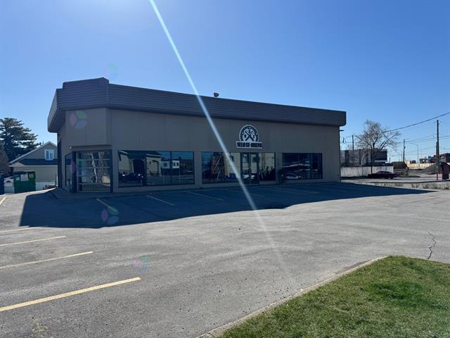 Primary Photo Of 1261 Rue des Sureaux, Terrebonne Storefront Retail Office For Lease