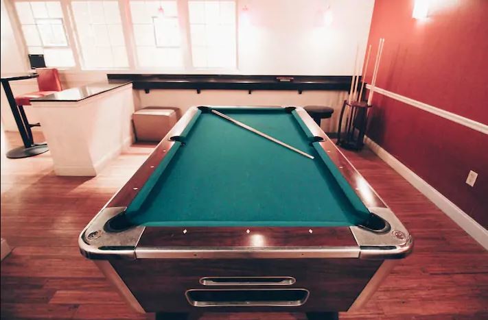 More Photos Of 1850 Post Rd, Warwick Hotel For Sale