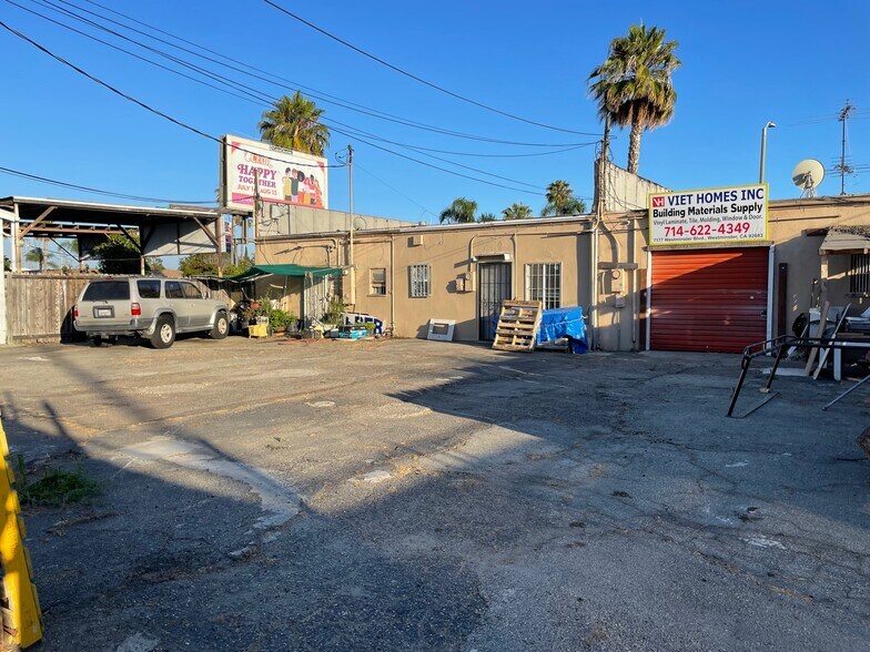 More Photos Of 7165-7177 Westminster Blvd, Westminster Storefront For Sale