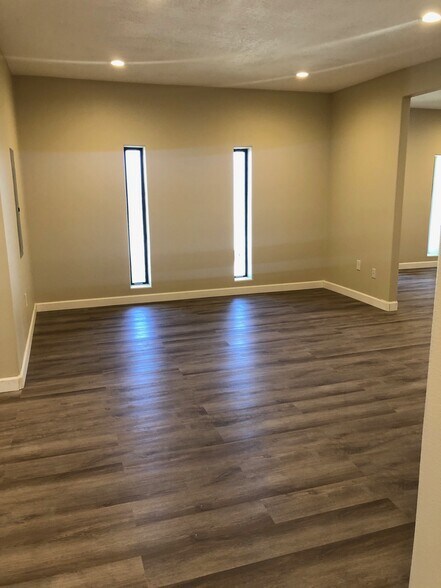 More Photos Of 3911 Fulton St, Houston Religious Facility For Sale