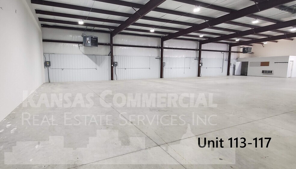 More Photos Of 1335 SW Auburn Rd, Topeka Unknown For Lease