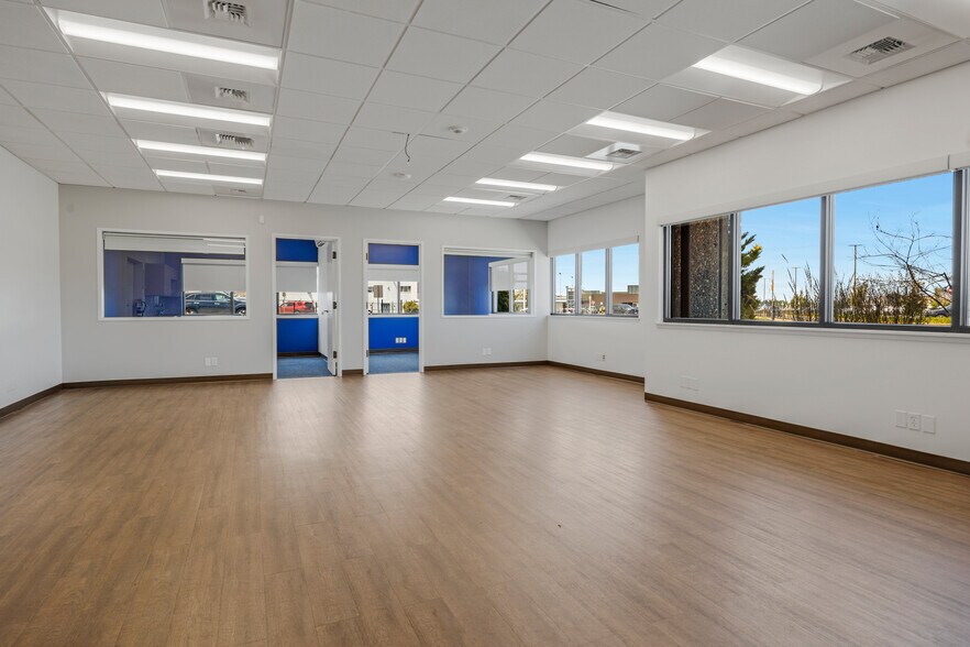 More Photos Of 3102 100th St SW, Everett Warehouse For Lease