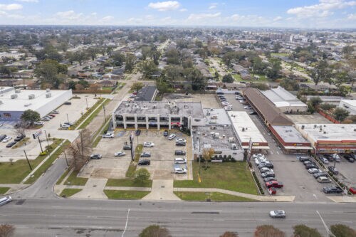 More Photos Of 2401 Veterans Memorial Blvd, Kenner Storefront Retail Office For Sale