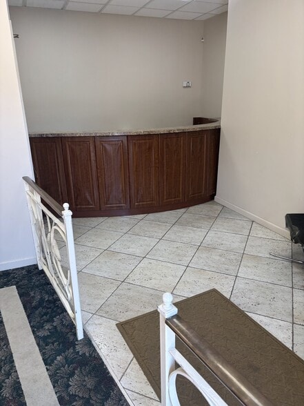 More Photos Of 1813 65th St, Brooklyn Storefront Retail Office For Lease