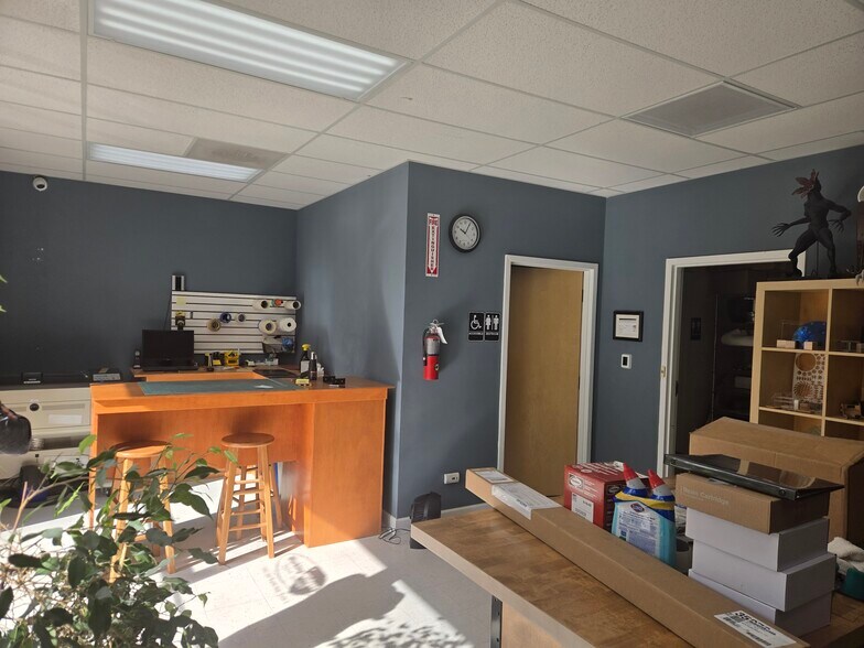 More Photos Of 1000 Van Buren Ave, Indian Trail Flex For Sale