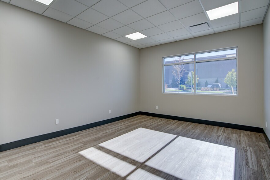 More Photos Of 4272 Promenade Dr, Colorado Springs Office For Lease