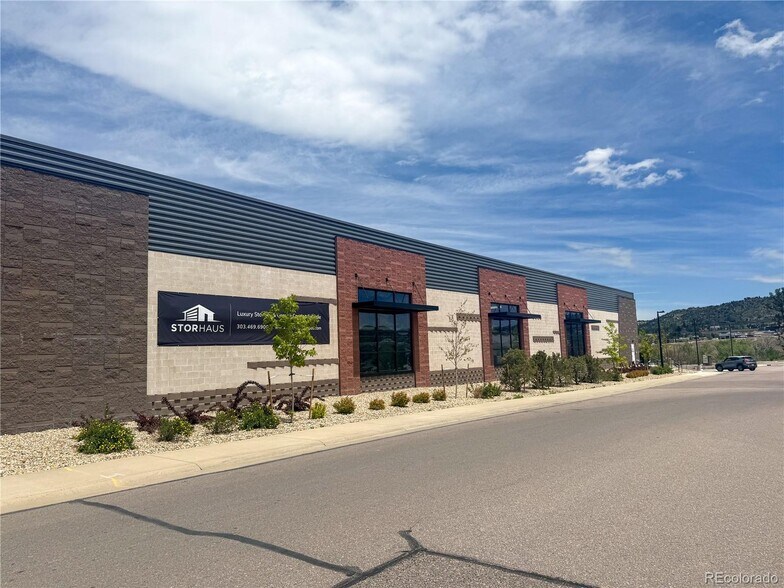 More Photos Of 4390 Regent St, Castle Rock Warehouse For Sale