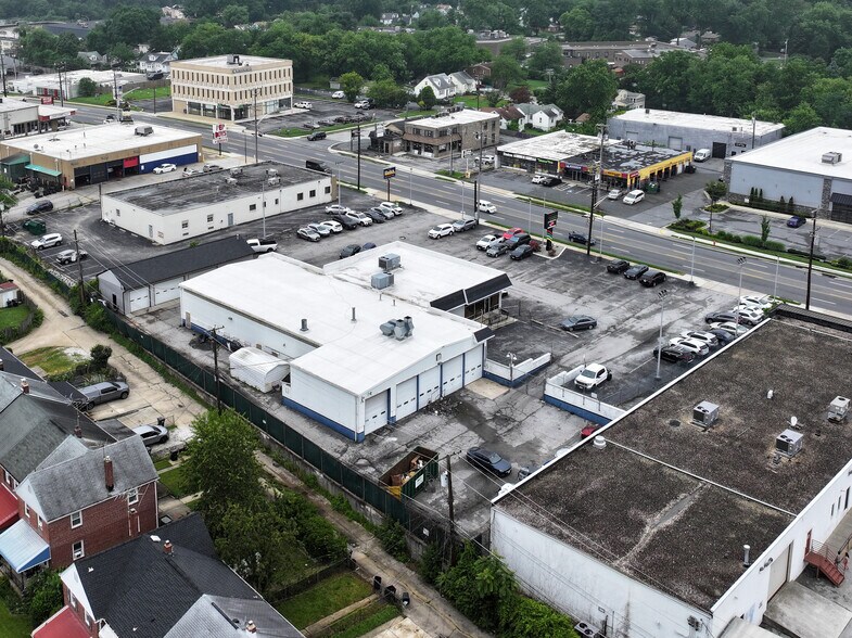 More Photos Of 1749-1751 E Joppa Rd, Baltimore Auto Repair For Sale