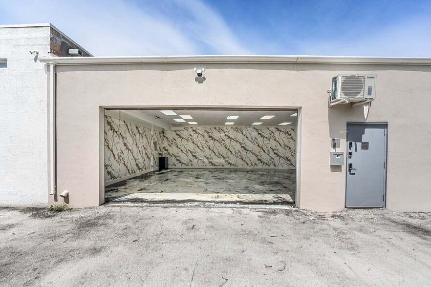 More Photos Of 1800-1812 SW 7th Ave, Pompano Beach Warehouse For Sale