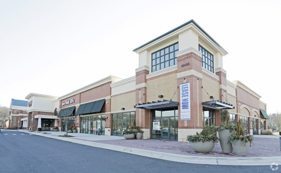 More Photos Of 3200 Superior Ln, Bowie Unknown For Lease