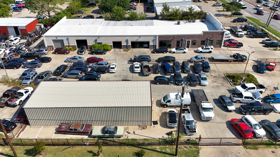 More Photos Of 4001 S Buckner Blvd, Dallas Service For Sale