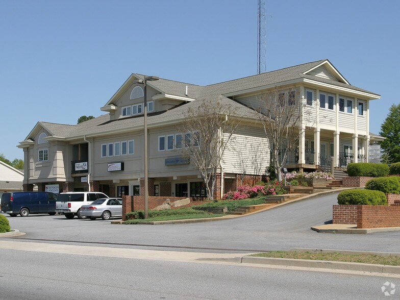 More Photos Of 4122 Clemson Blvd, Anderson Loft Creative Space For Lease