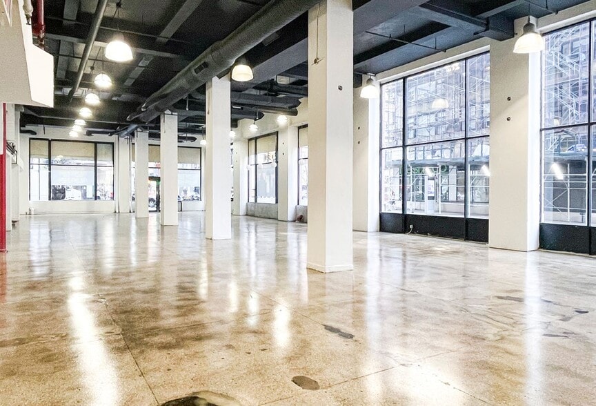 More Photos Of 419 Park Ave S, New York Office For Lease