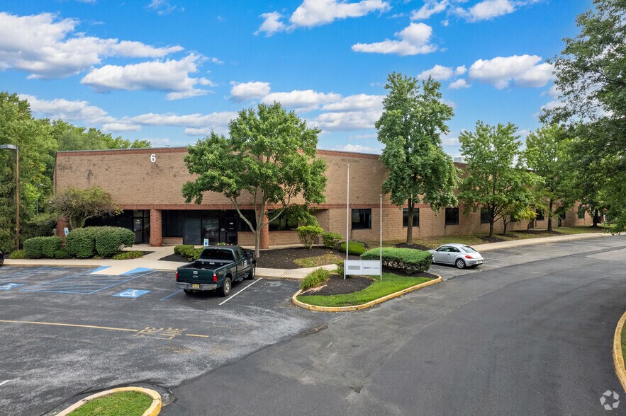 More Photos Of 6 Terri Ln, Burlington Light Distribution For Lease