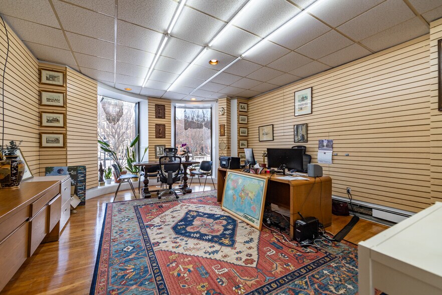 More Photos Of 470 Commonwealth Ave, Boston Apartments For Sale