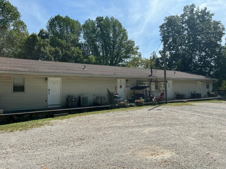 More Photos Of 105 Loveless Ln, Somerset Apartments For Sale