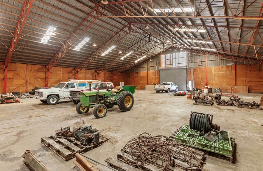 More Photos Of 7836 W Boekel Rd, Rathdrum Warehouse For Sale