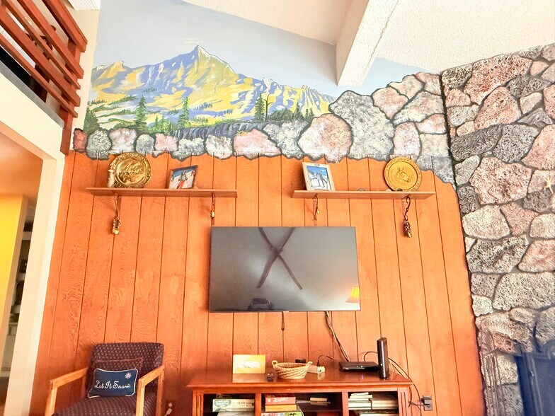 More Photos Of , Mammoth Lakes Multifamily For Sale