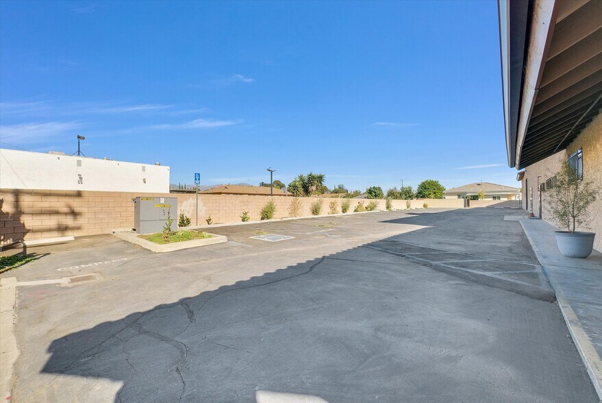 More Photos Of 1830 S San Gabriel, San Gabriel General Retail For Sale