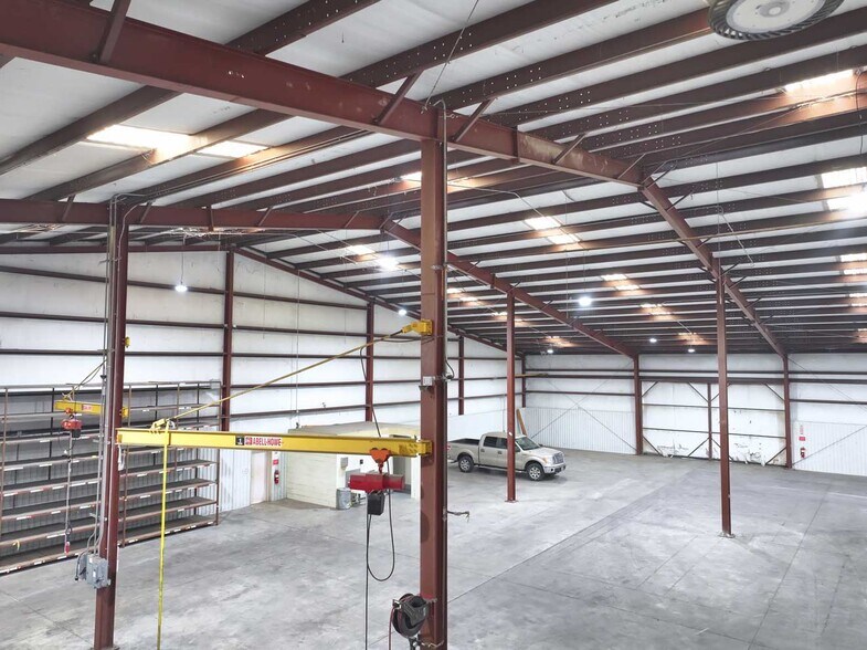 More Photos Of 11763 N Us-319, Thomasville Manufacturing For Sale