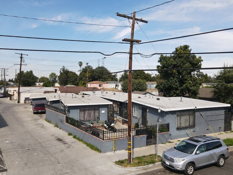 More Photos Of 19 E 69th St, Long Beach Multifamily For Sale