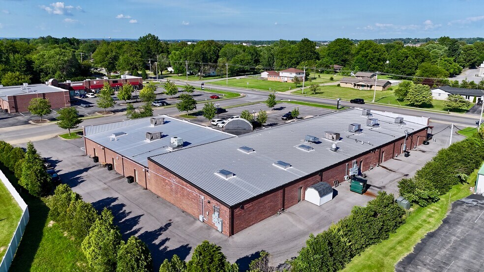 More Photos Of 3201-3211 Olivet Church Rd, Paducah Storefront For Lease