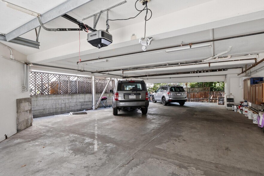More Photos Of 459 Stow Ave, Oakland Apartments For Sale