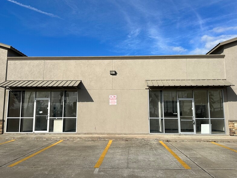 More Photos Of 900 W Jackson Ave, Pasadena Storefront Retail Office For Sale